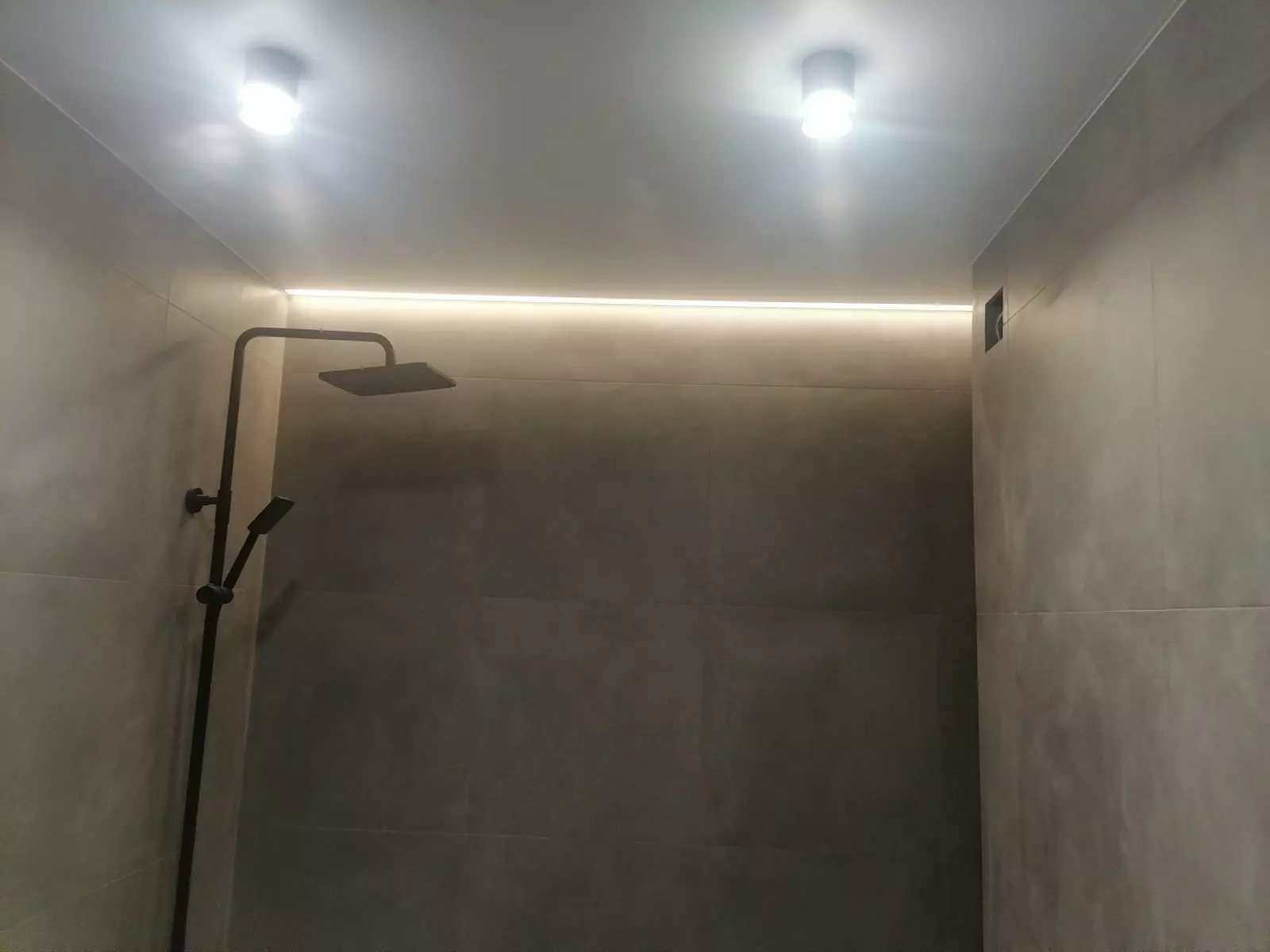 Луганск, проспект Дружбы народов, 48, фото 2